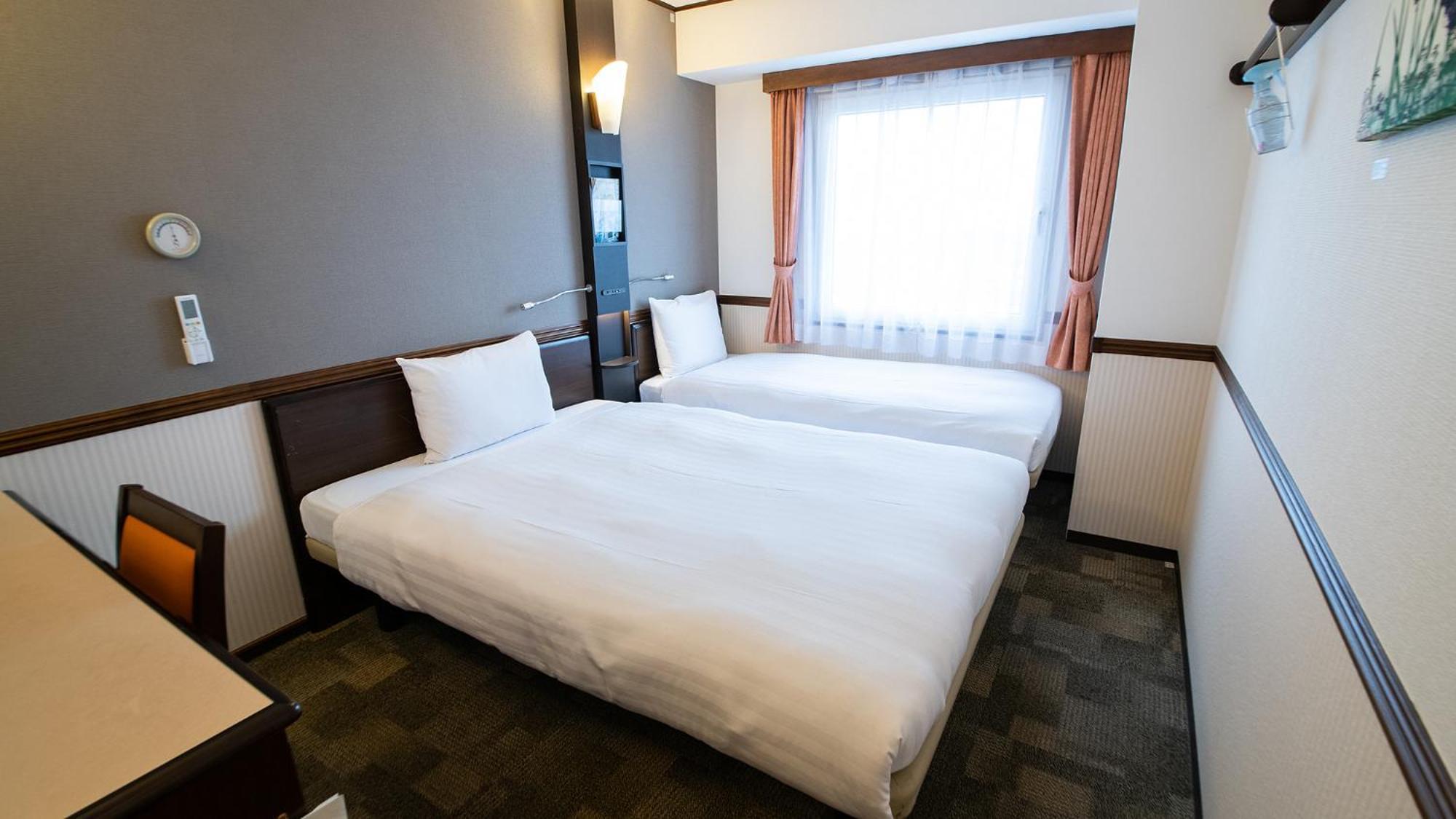 Toyoko Inn Toyama-Eki Shinkansen-Guchi No.2 Exterior photo